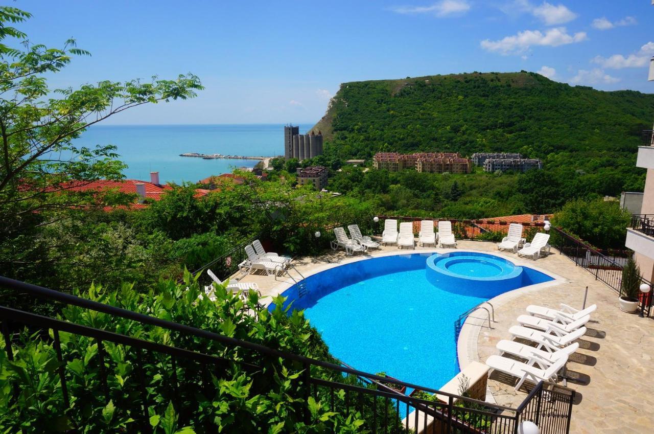 Апартаменти Свети Георги - Saint George Apartments Kavarna Kültér fotó