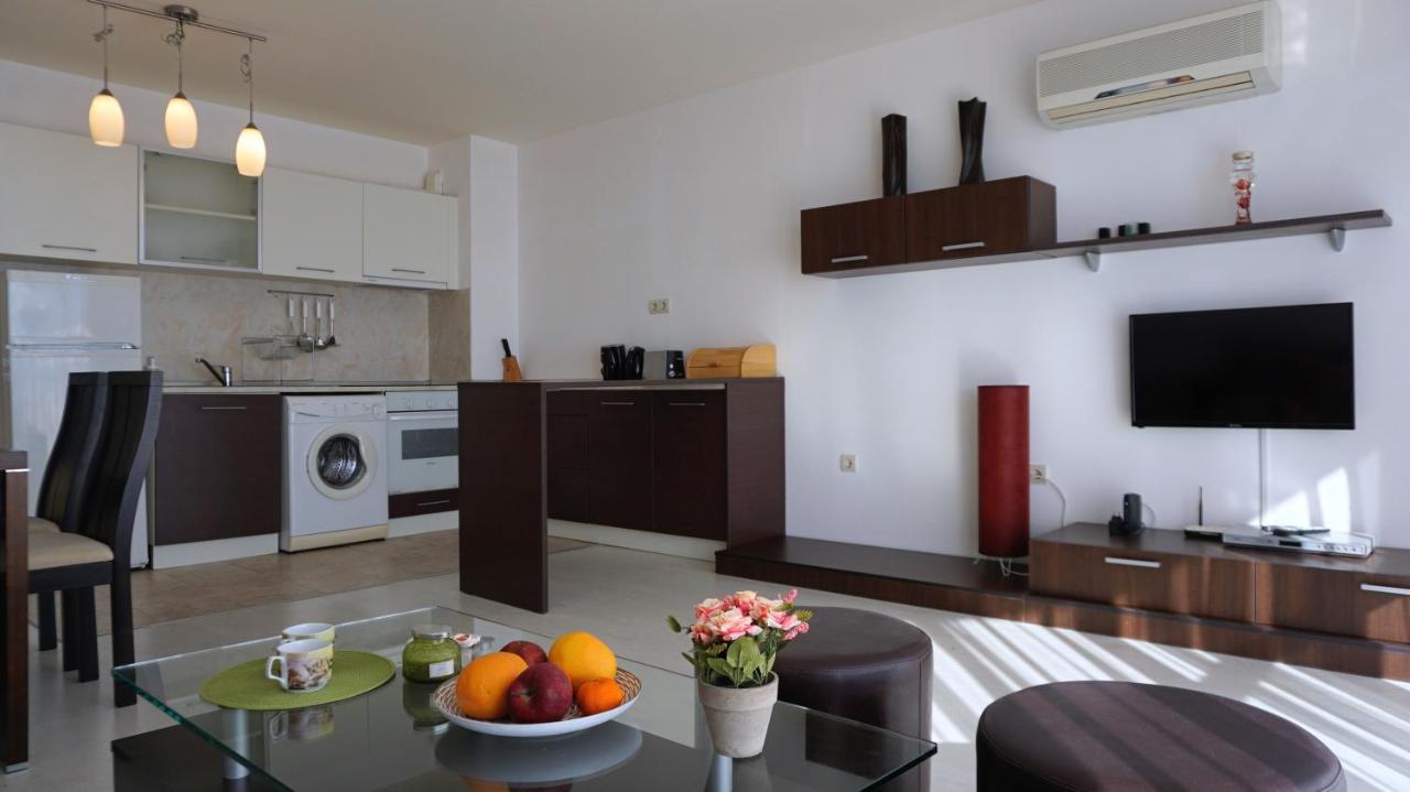 Апартаменти Свети Георги - Saint George Apartments Kavarna Kültér fotó