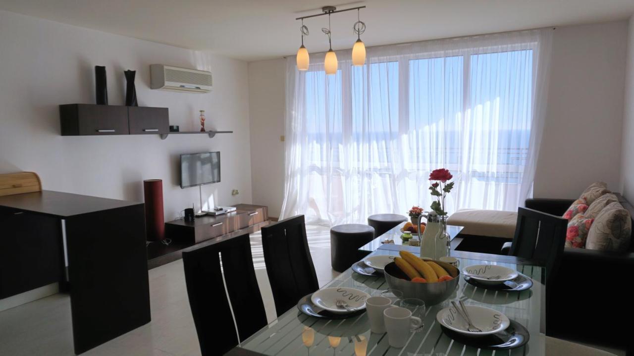 Апартаменти Свети Георги - Saint George Apartments Kavarna Kültér fotó