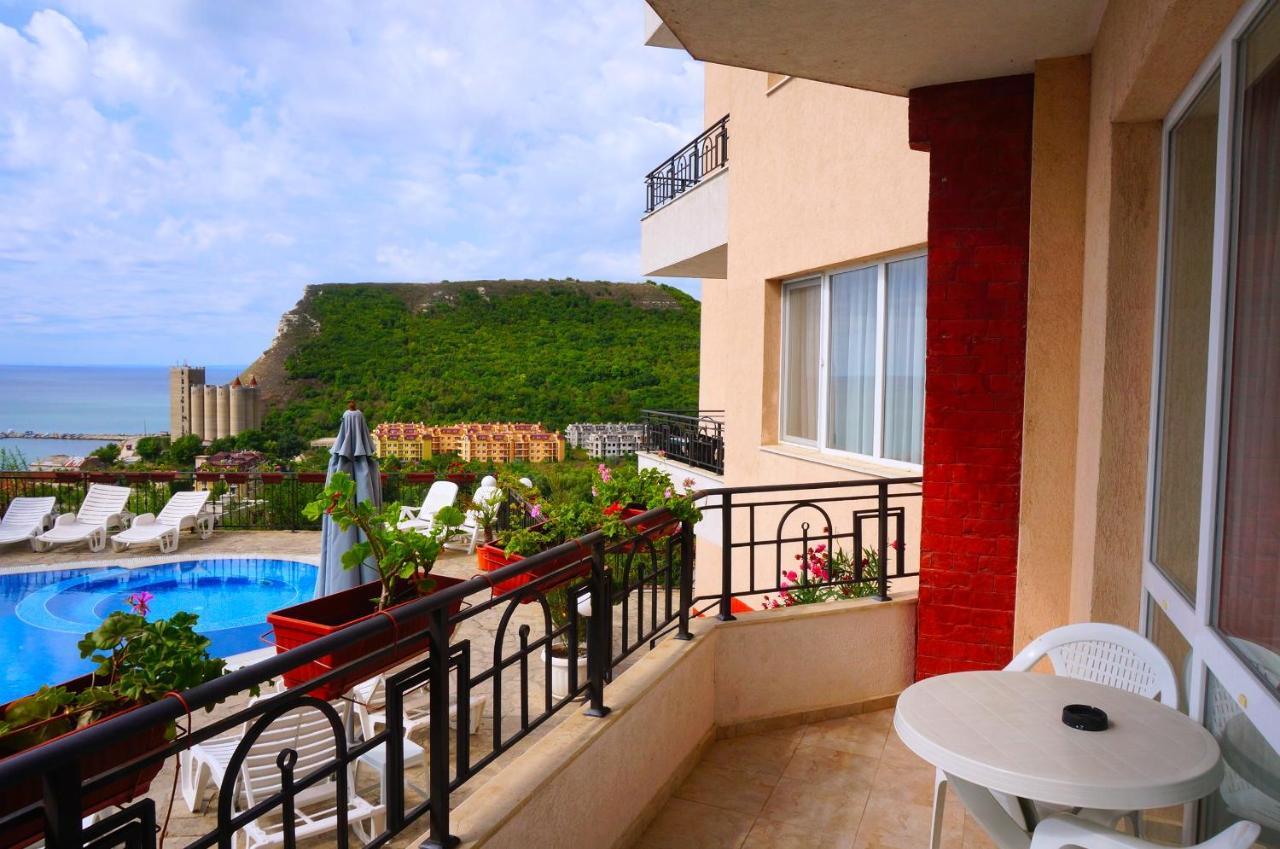 Апартаменти Свети Георги - Saint George Apartments Kavarna Kültér fotó
