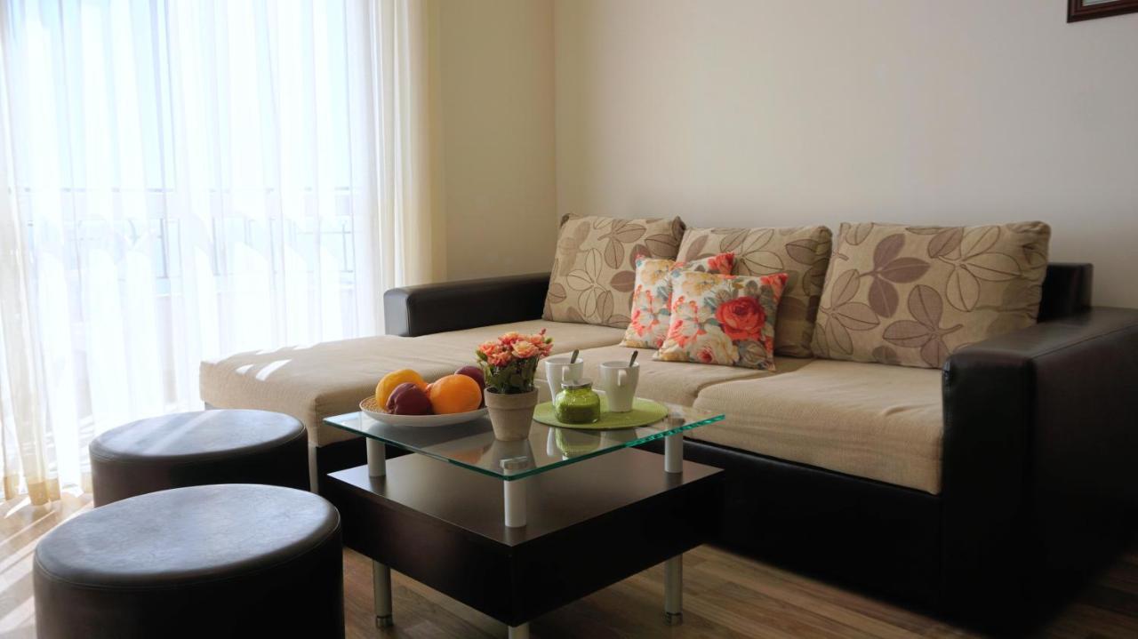 Апартаменти Свети Георги - Saint George Apartments Kavarna Kültér fotó