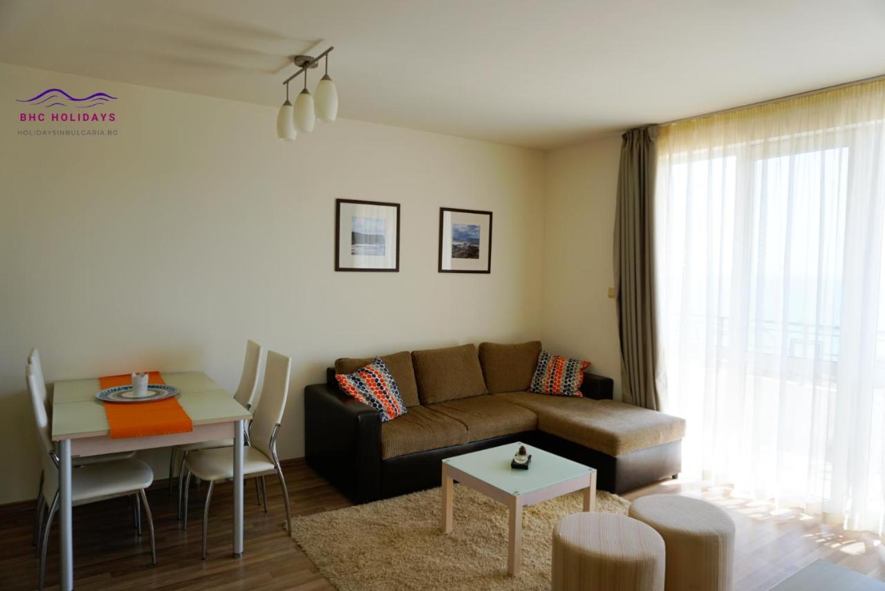 Апартаменти Свети Георги - Saint George Apartments Kavarna Kültér fotó