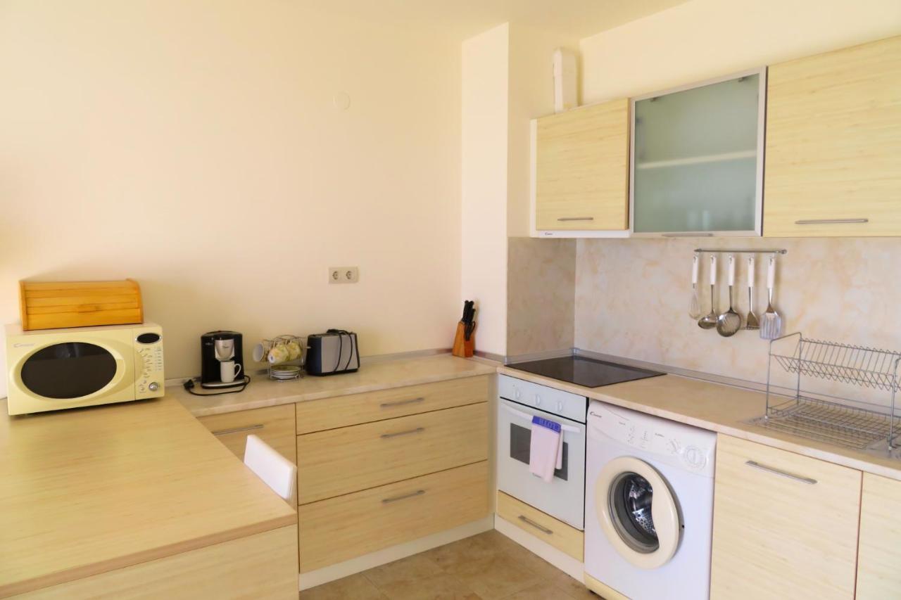 Апартаменти Свети Георги - Saint George Apartments Kavarna Kültér fotó