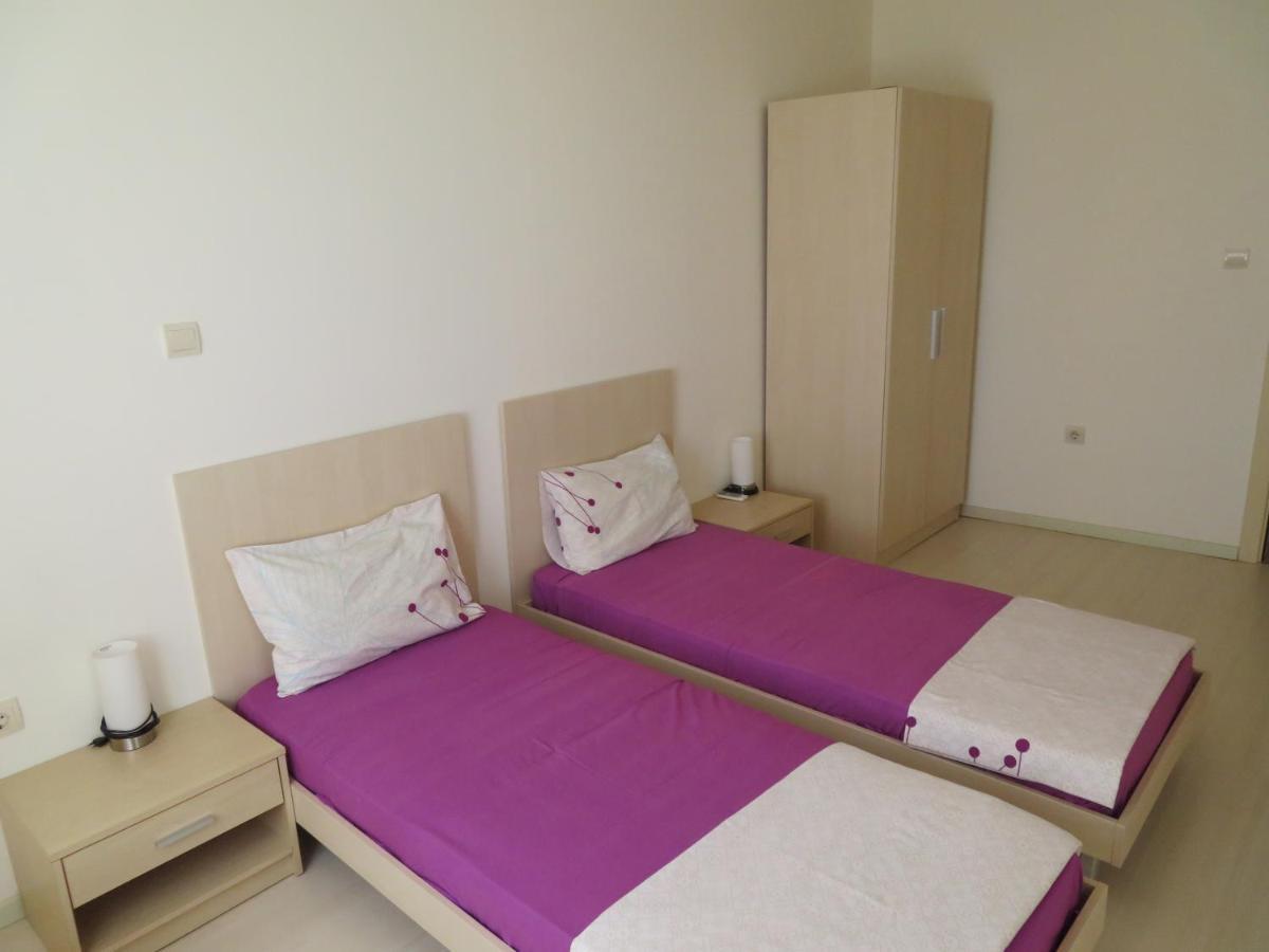 Апартаменти Свети Георги - Saint George Apartments Kavarna Kültér fotó