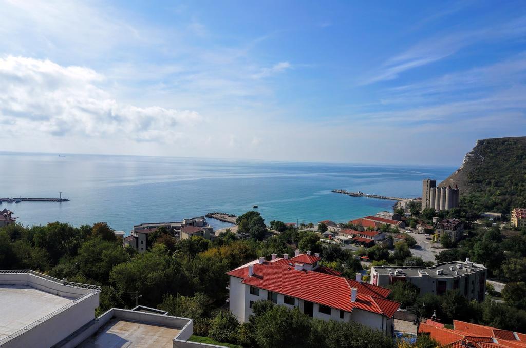 Апартаменти Свети Георги - Saint George Apartments Kavarna Kültér fotó