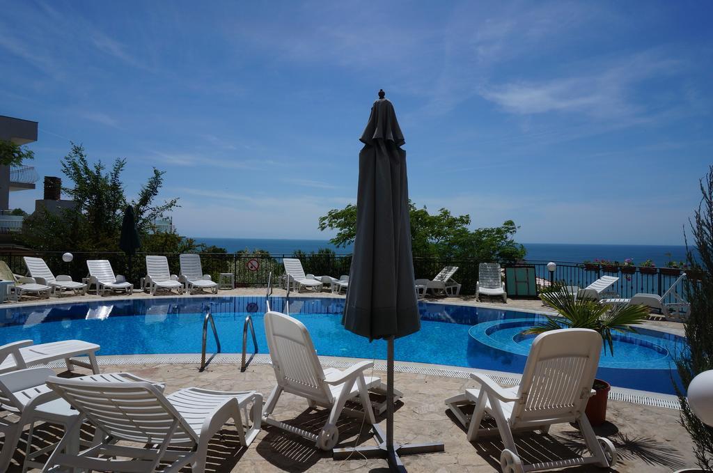 Апартаменти Свети Георги - Saint George Apartments Kavarna Kültér fotó